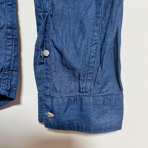 Zara Man Slim Fit Denim Shirt - Medium, Western Style, Made in India - Picture 5 of 9